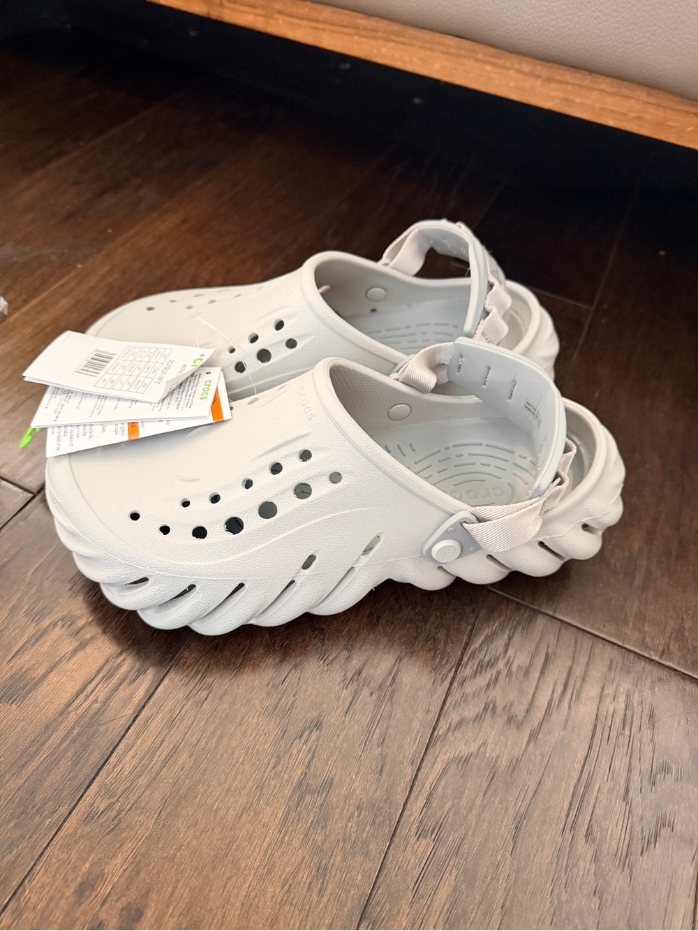 Crocs Unisex-Adult Echo Clog